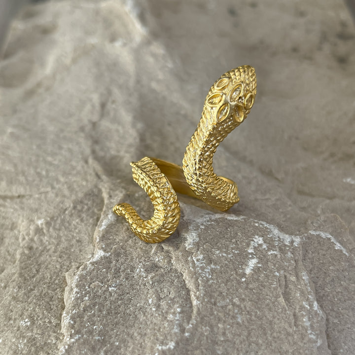 Rome-gold gyűrű Zamac Jewellery ZAMAC ékszerek - Kézzel készült ékszerek a természetes formák szerelmeseinek